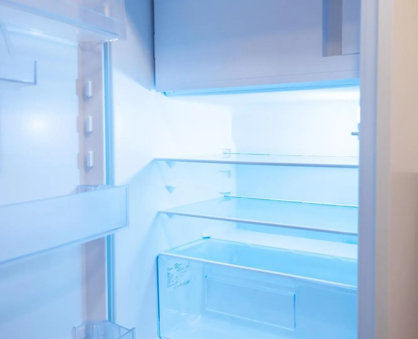 Apartament Solec 79A Prywatne Mieszkanie Z Oddzielna Sypialnia I Prywatnym Miejscem Parkingowym Samodzielne Zameldowanie! Self Check-In System! Warszawa Polska